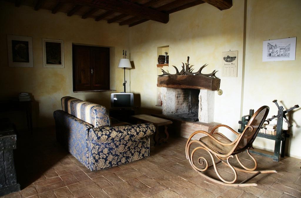 Agriturismo Surripa Amelia Habitación foto